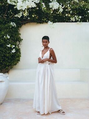 Off White V-Neck Maxi Boho Dress